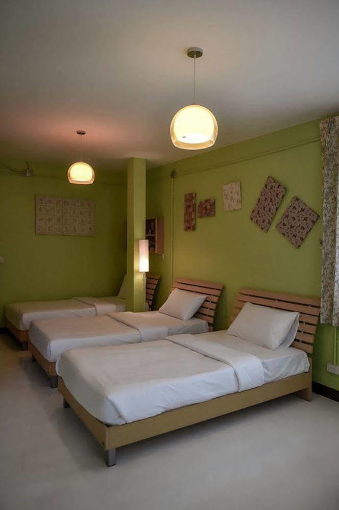 Dd Hostel Bangkok Esterno foto