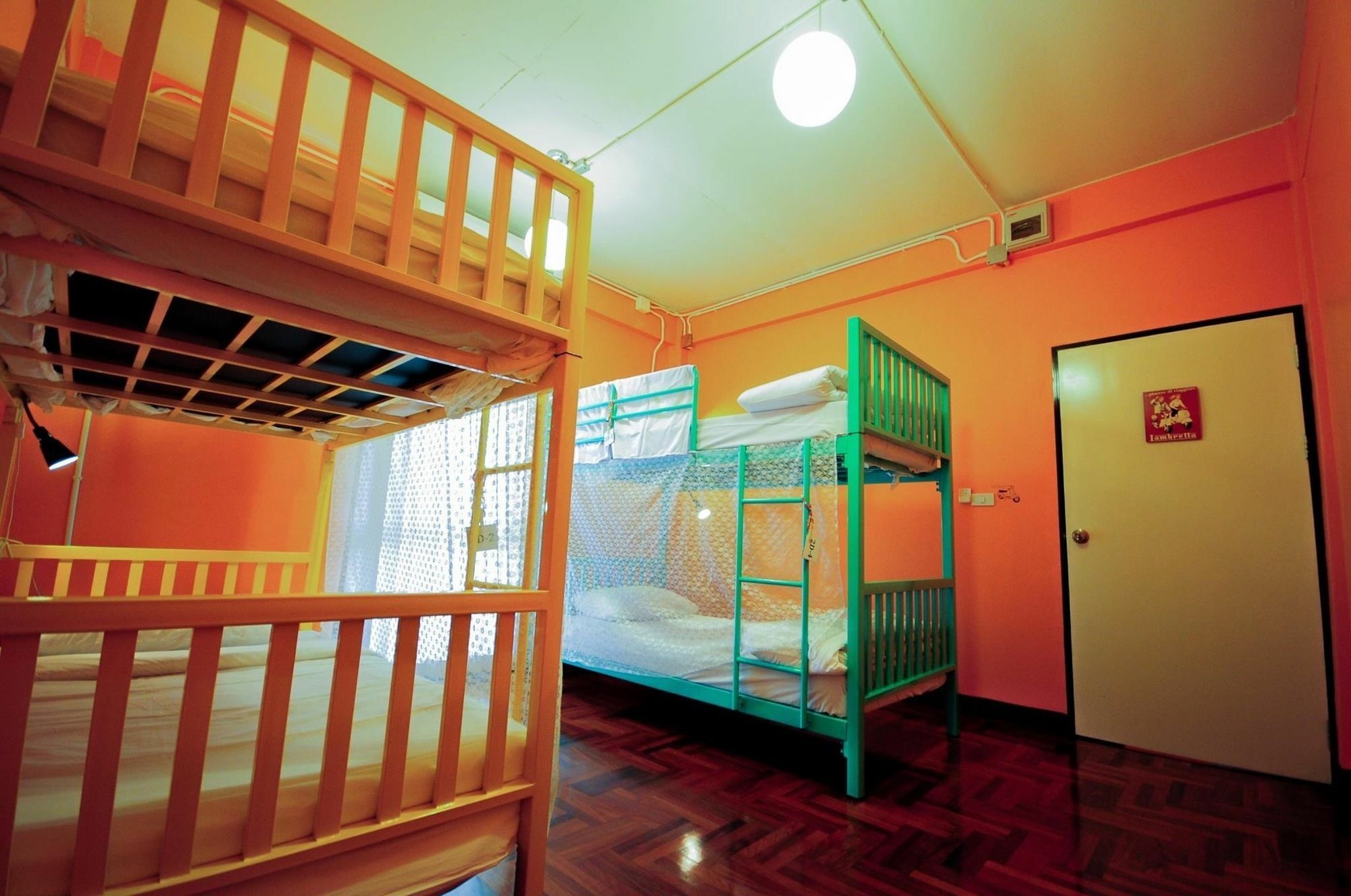 Dd Hostel Bangkok Esterno foto